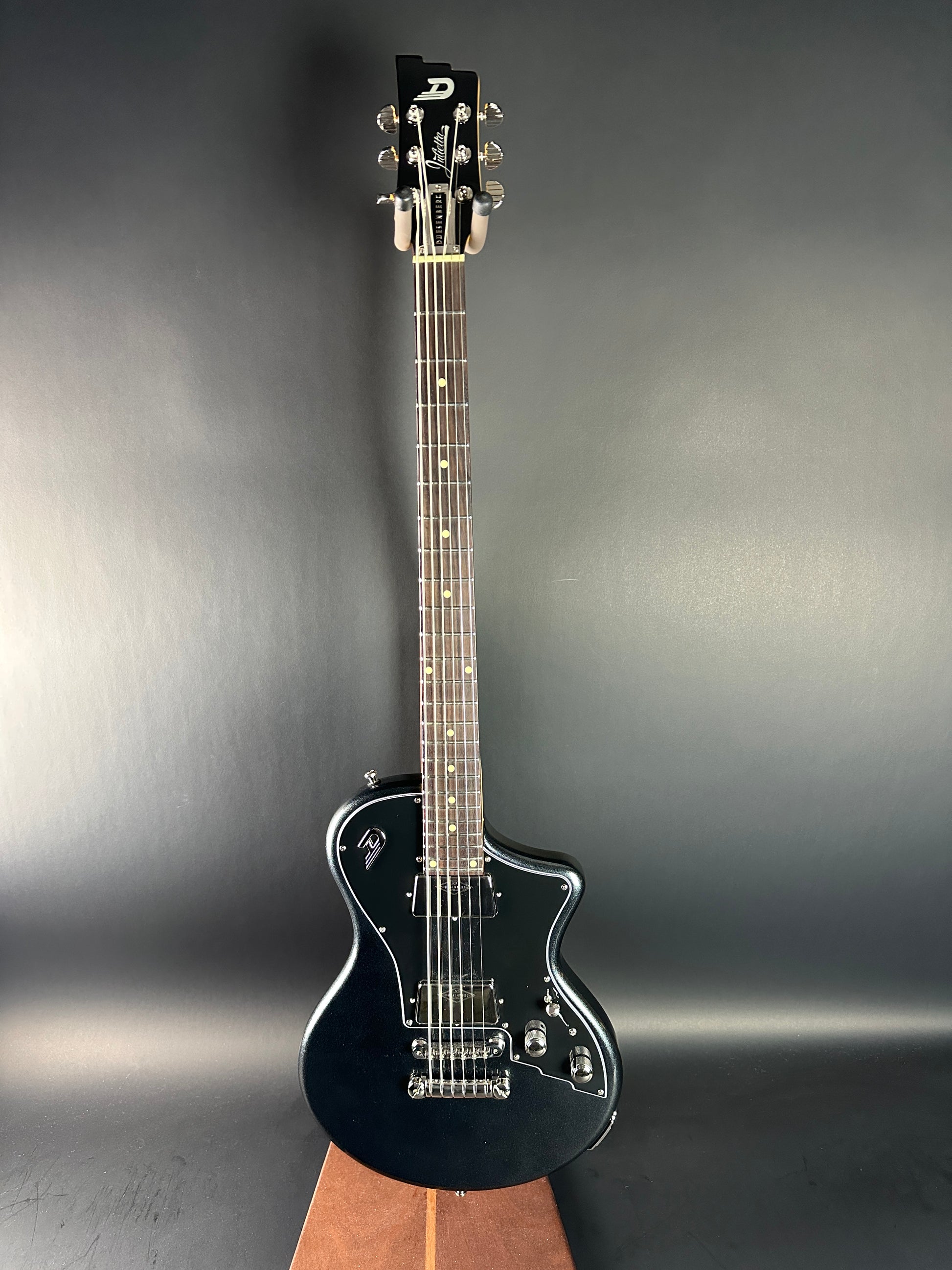 Full front of Used Duesenberg Julietta Baritone.