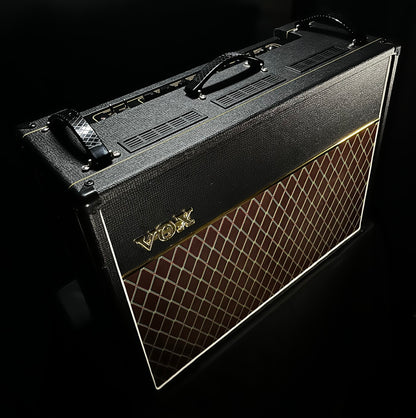 Side of Used Vox AC15C2 2x12 w/greenbacks TSU17850