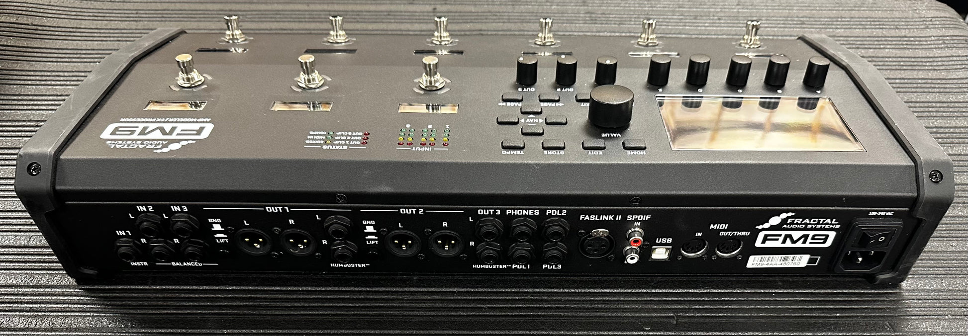 Back of Used Fractal FM9 Amp Modeler/FX Processor TSS3416