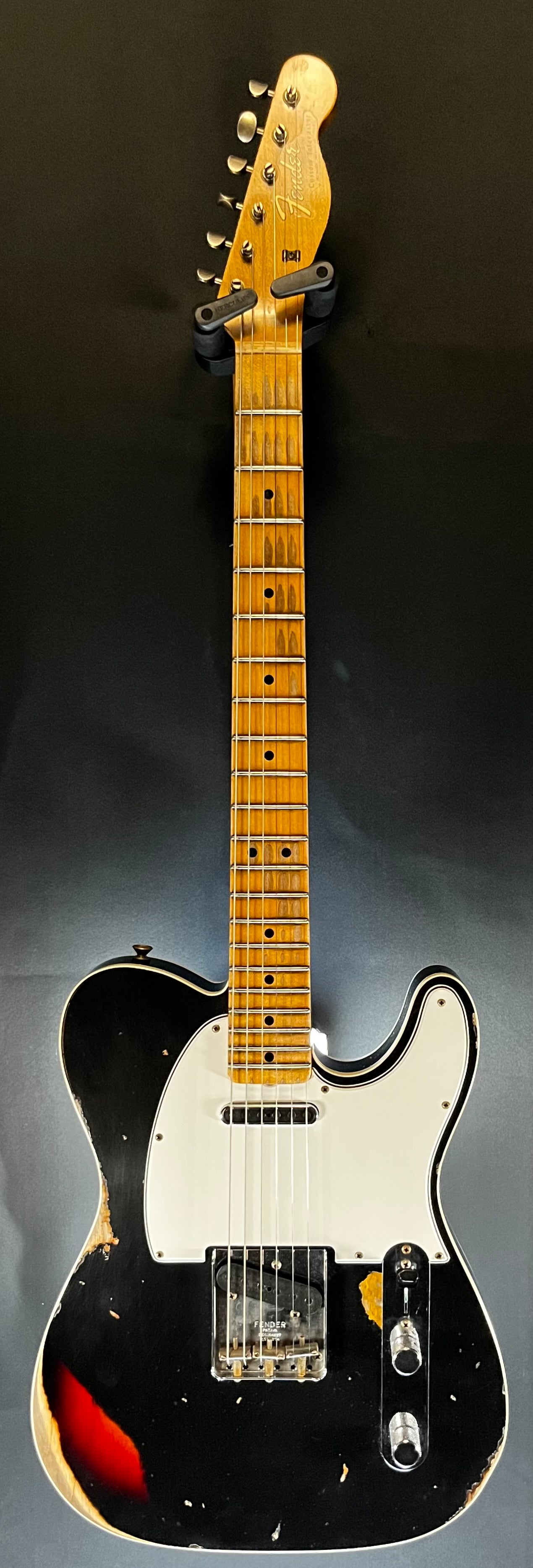 Full front of Used Fender Custom Shop LTD '65 Telecaster Custom Heavy Relic Black/3-Color Sunburst w/case TFW379