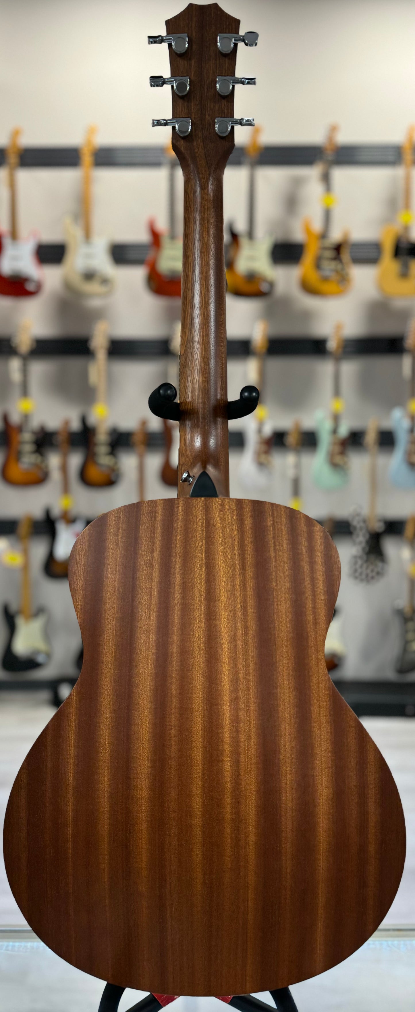 Full back ofUsed Taylor GS Mini Mahogany w/bag