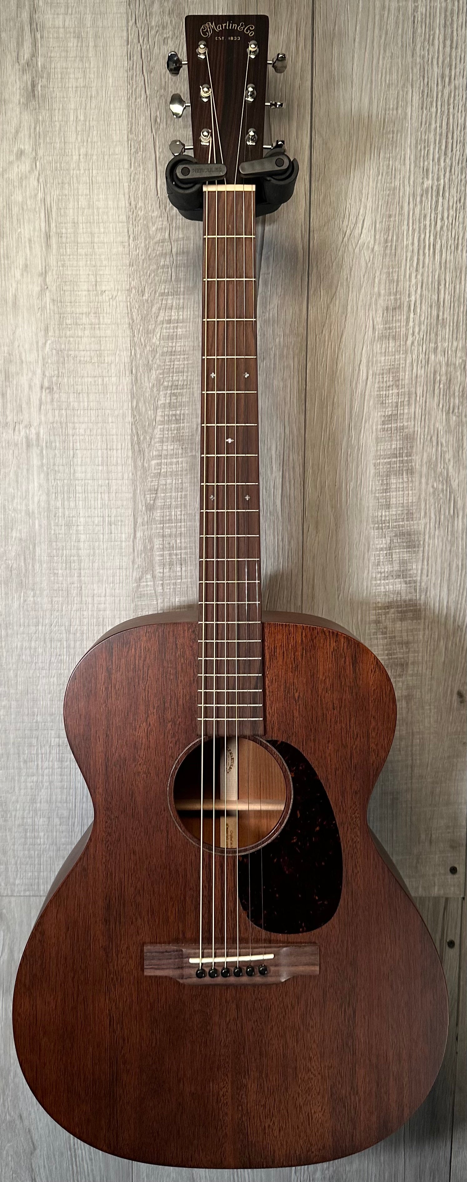 Used 2015 Martin 000-15M Acoustic w/case TSS3532 – Tone Shop Guitars