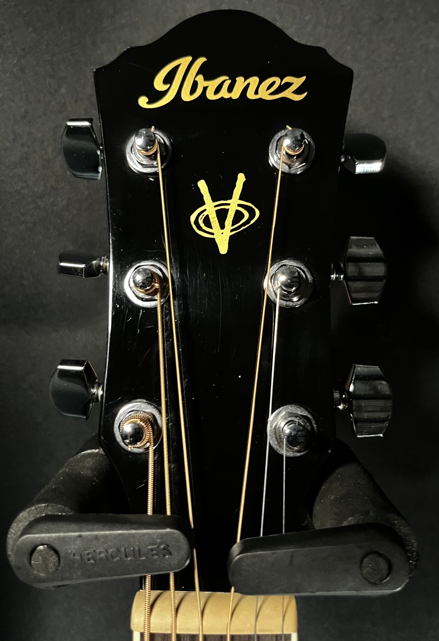 Headstock of Used Ibanez V70CE-TBS Dreadnought Acoustic Transparent Blue Burst TFW450