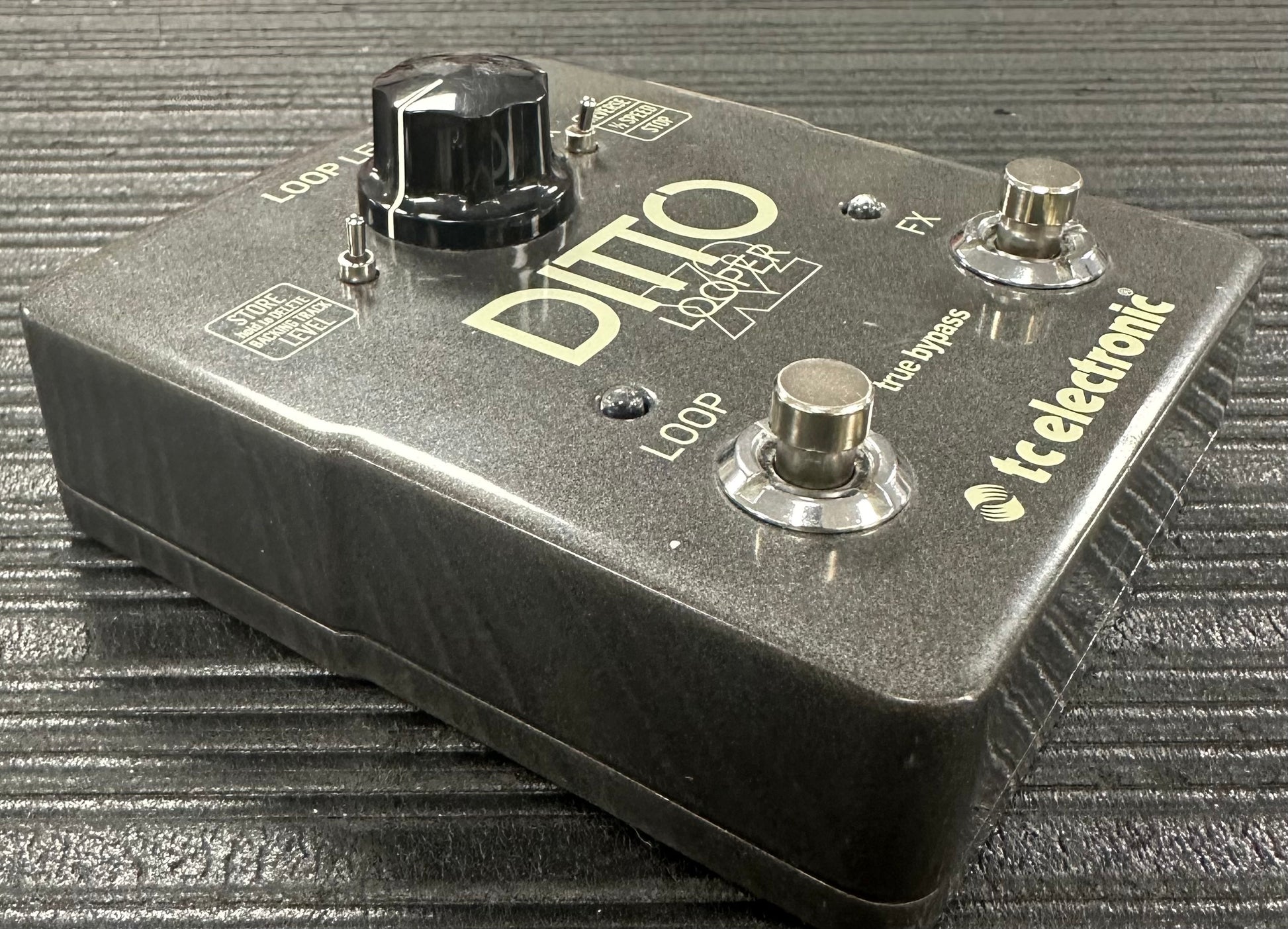 Side of Used TC Electronic Ditto X2 Looper Pedal w/box TSS3570