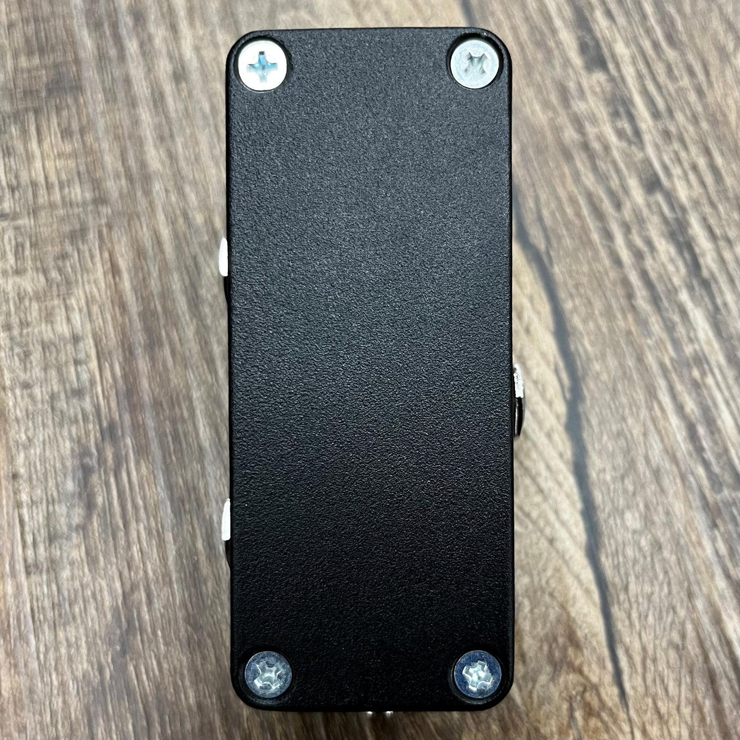 Bottom of Used JHS A-B Box Mini Pedal TFW461