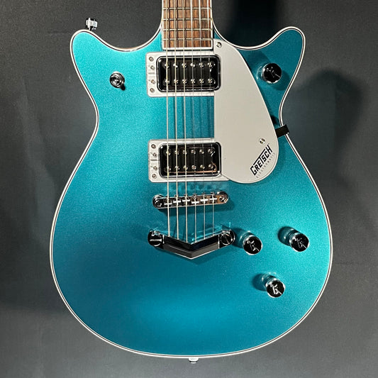 Front of Used 2022 Gretsch G5222 Electromatic Double Jet BT w/V-Stoptail Ocean Turquoise TFW460