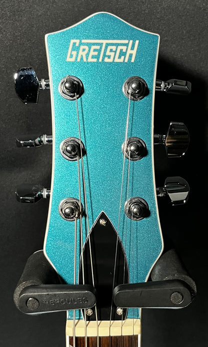 Headstock of Used 2022 Gretsch G5222 Electromatic Double Jet BT w/V-Stoptail Ocean Turquoise TFW460