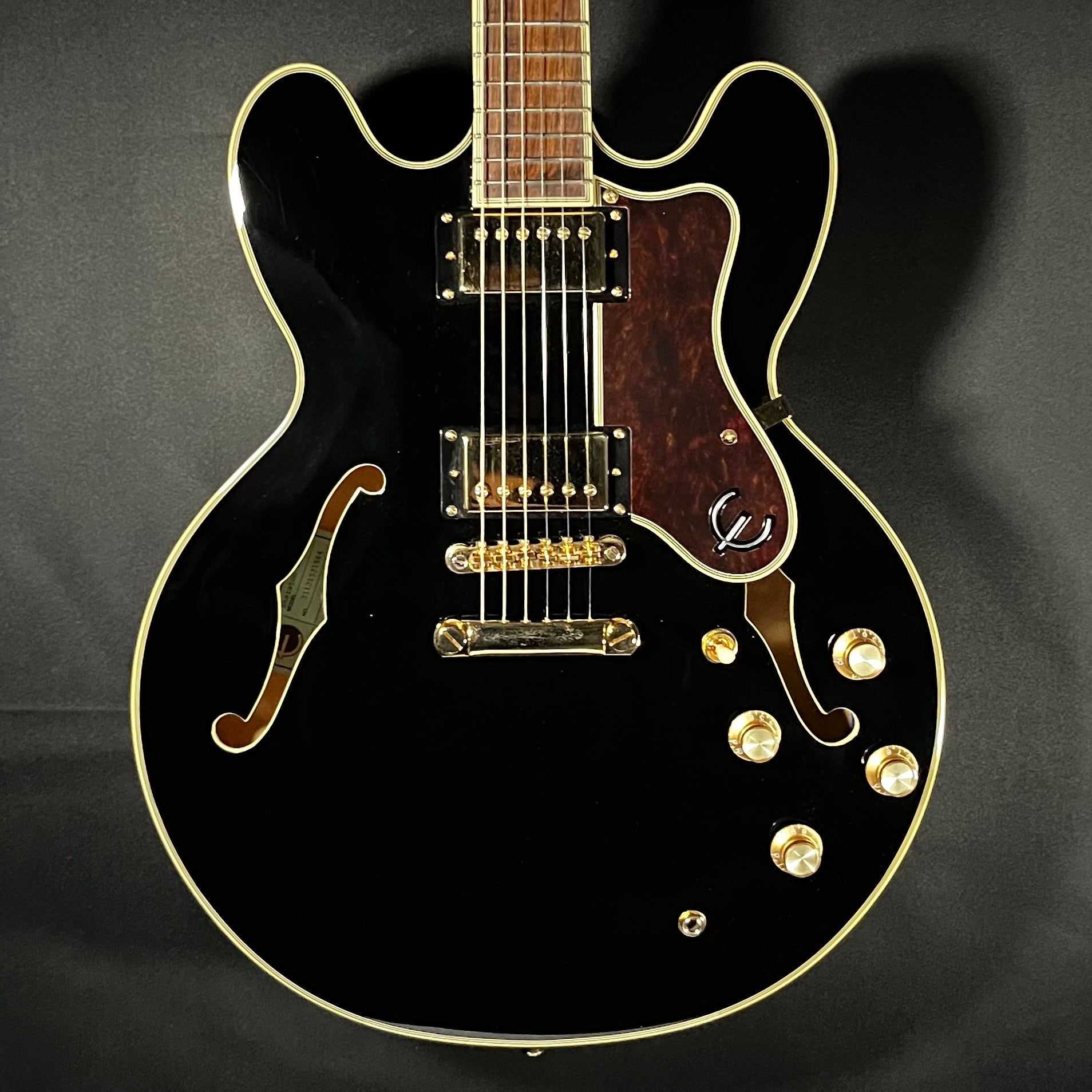 Front of Used Epiphone Sheraton II Pro Ebony TFW523