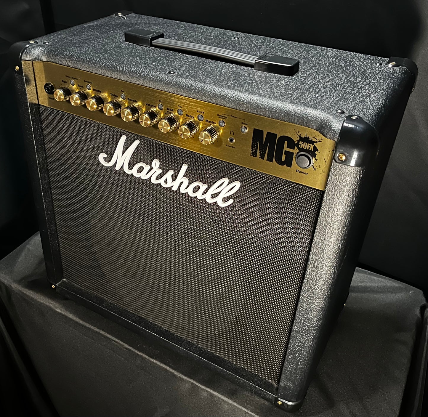 Side of Used Marshall MG MG50FX 2-Channel 50-Watt 1x12" Solid State Guitar Combo TFW528