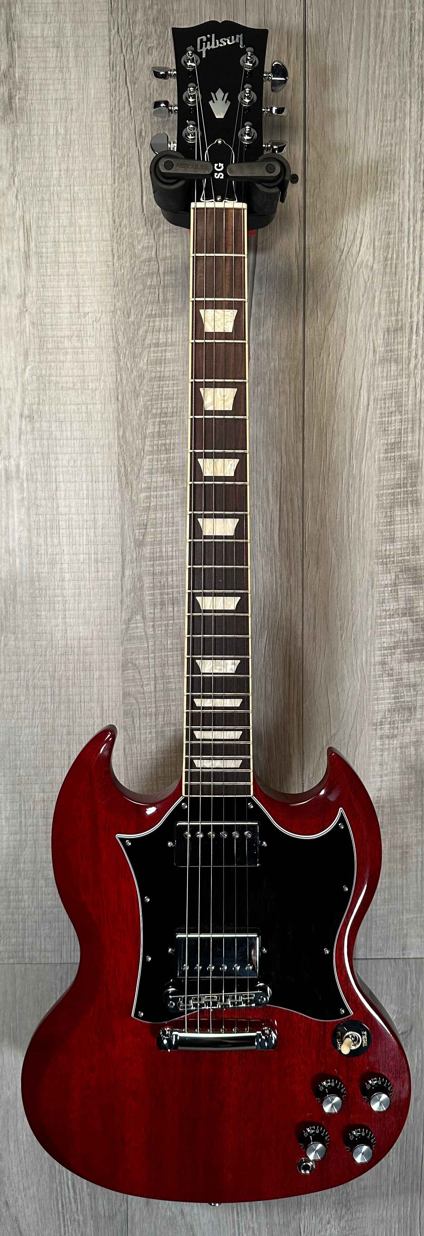 Full front of Used 2021 Gibson SG Standard Heritage Cherry Red w/bag TSS3782
