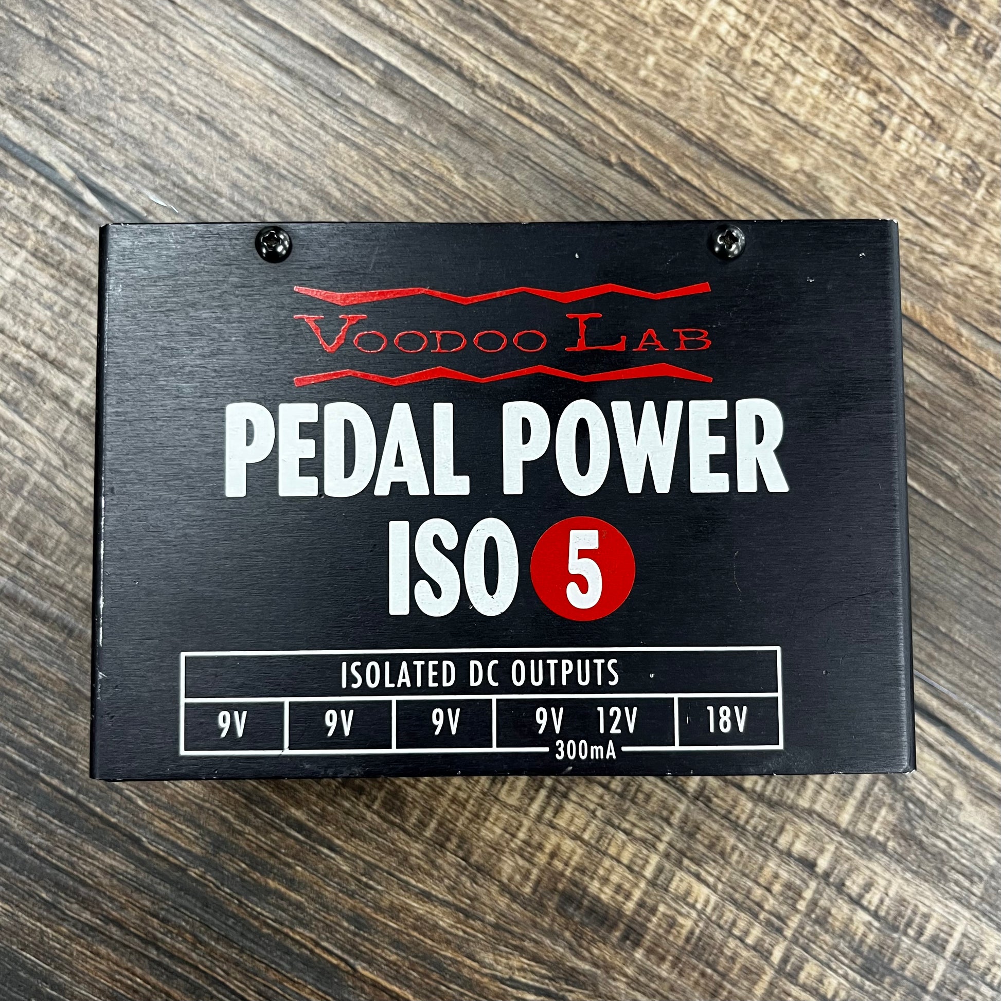 Top of Used Voodoo Lab ISO 5 Power Supply (No box, No cables) TFW559