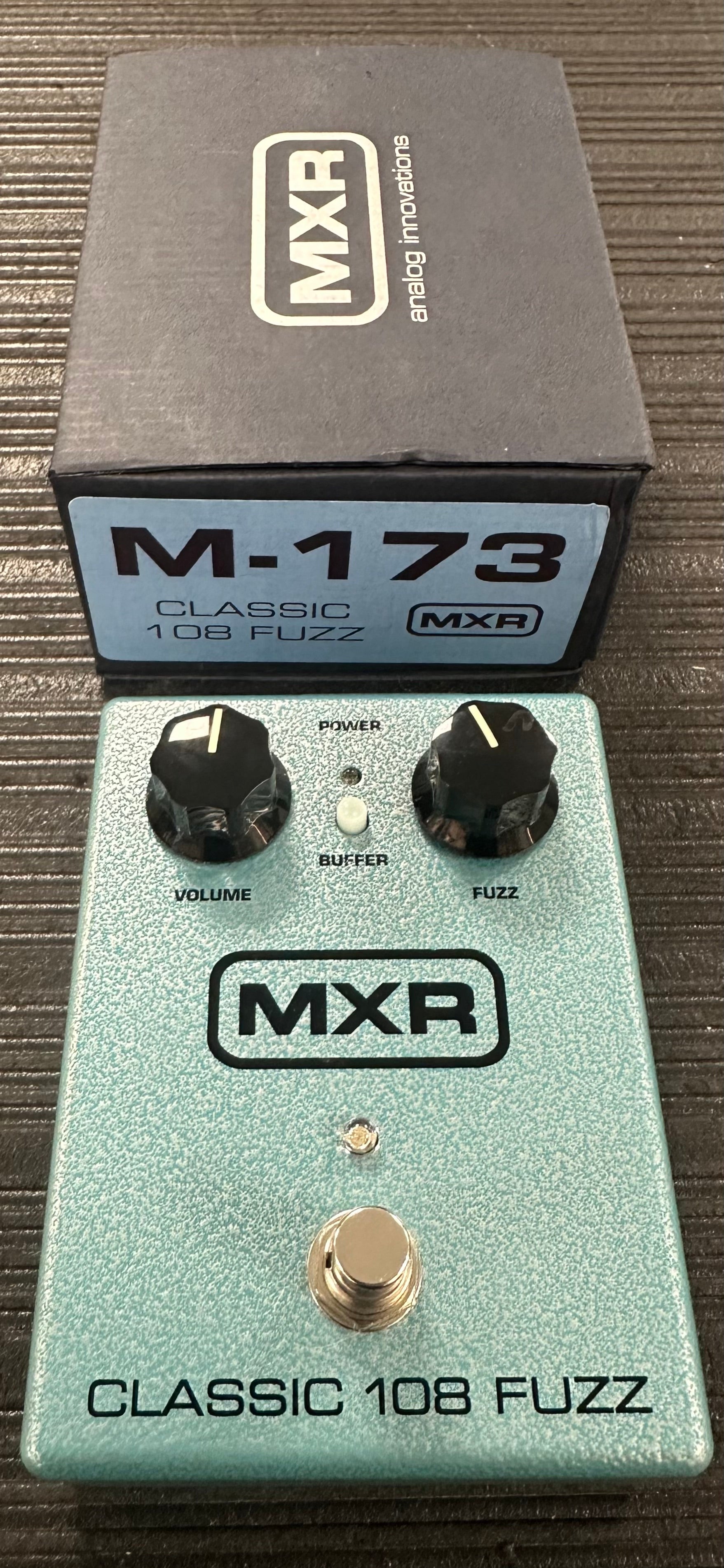 Used MXR M-173 Classic 108 Fuzz Pedal w/box TSS3889 – Tone Shop