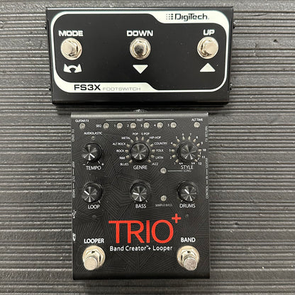 Top of Used DigiTech Trio Plus Band Creator + Loop w/FS3X Footwitch & Power Supply w/box TSS3904