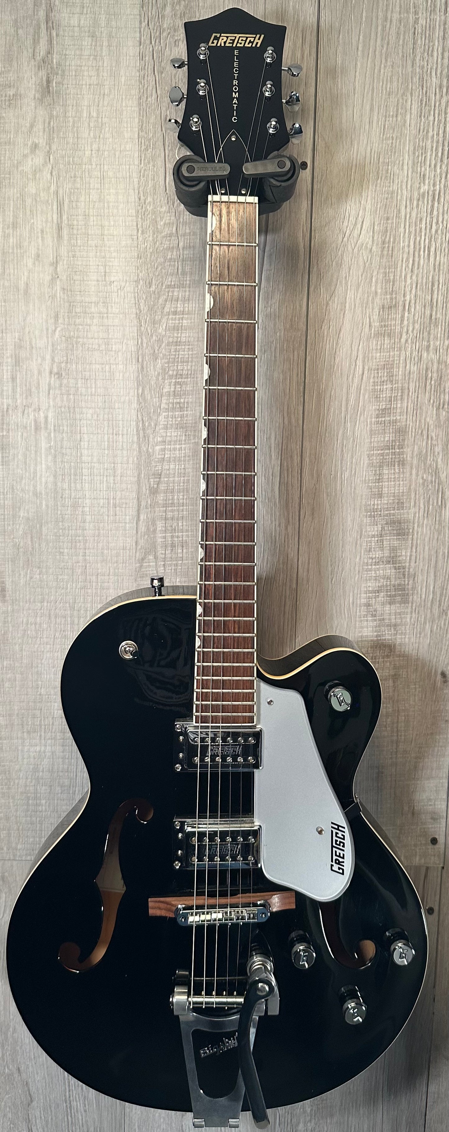 Full front of Used Gretsch Electromatic G5120 Black Hollowbody TSS3896