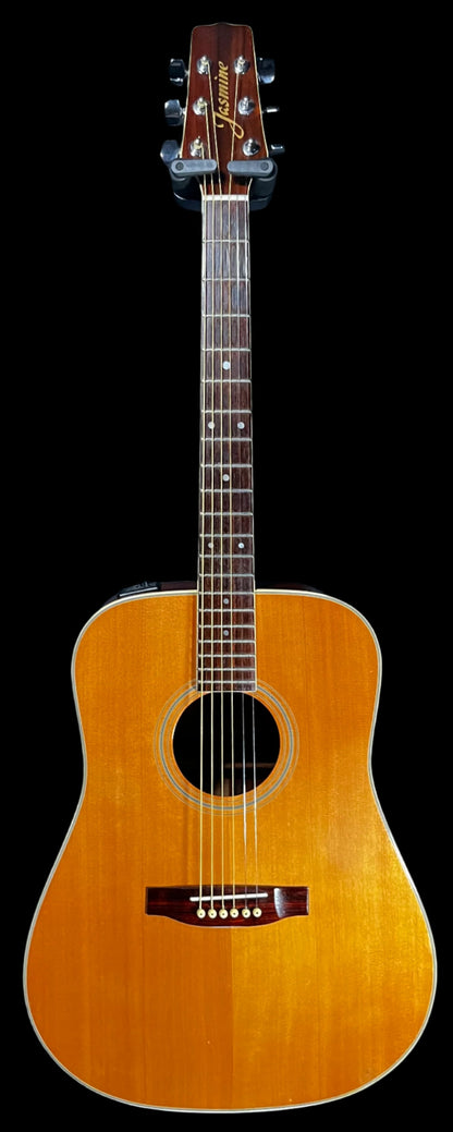 Full front of Used Jasmine ES-60 Dreadnought Natural w/case TFW734