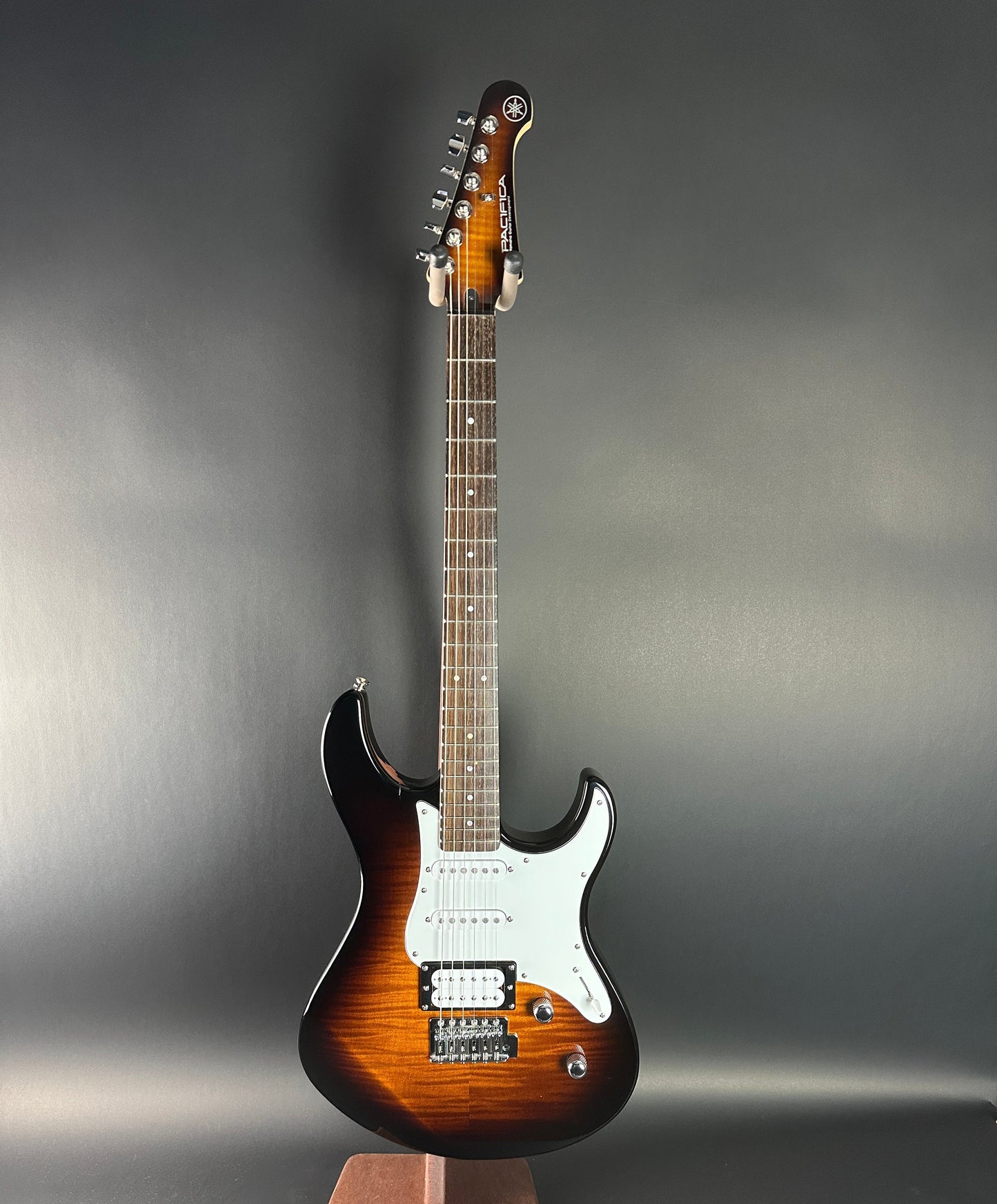 Full front of Used Yamaha Pacifica PAC212VFM Burst.