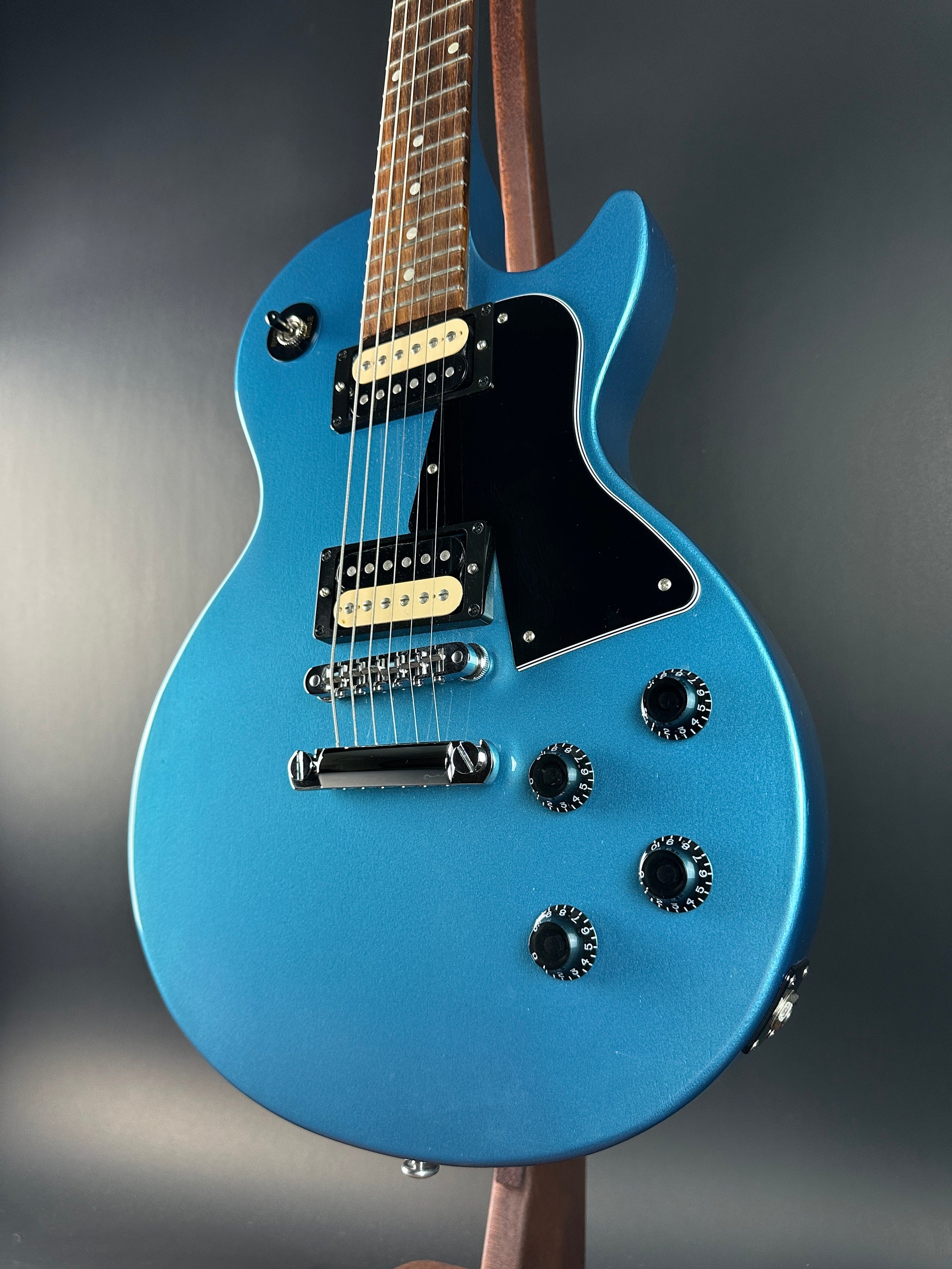 Front angle of Used 2015 Gibson Les Paul Special Pelham Blue.