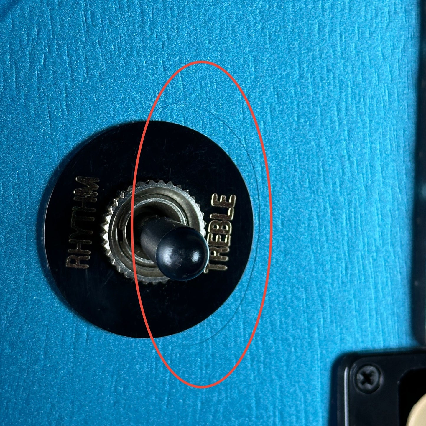 Scratch near toggle switch of Used 2015 Gibson Les Paul Special Pelham Blue.