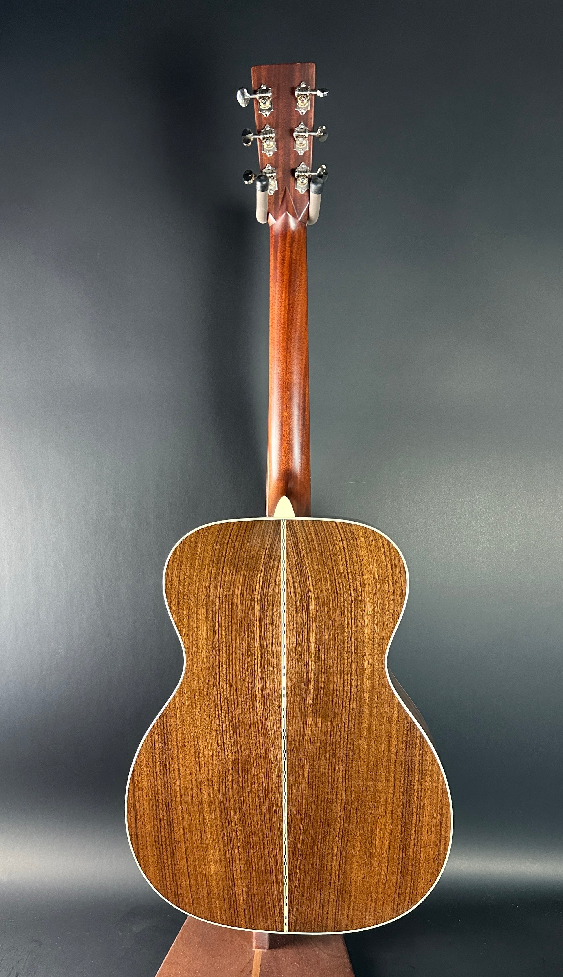 Full back of Used Martin 000-28 Ambertone.