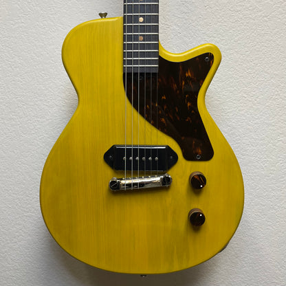 Front of Used Grez Mendocina JR Junior TV Yellow w/bag TFW1