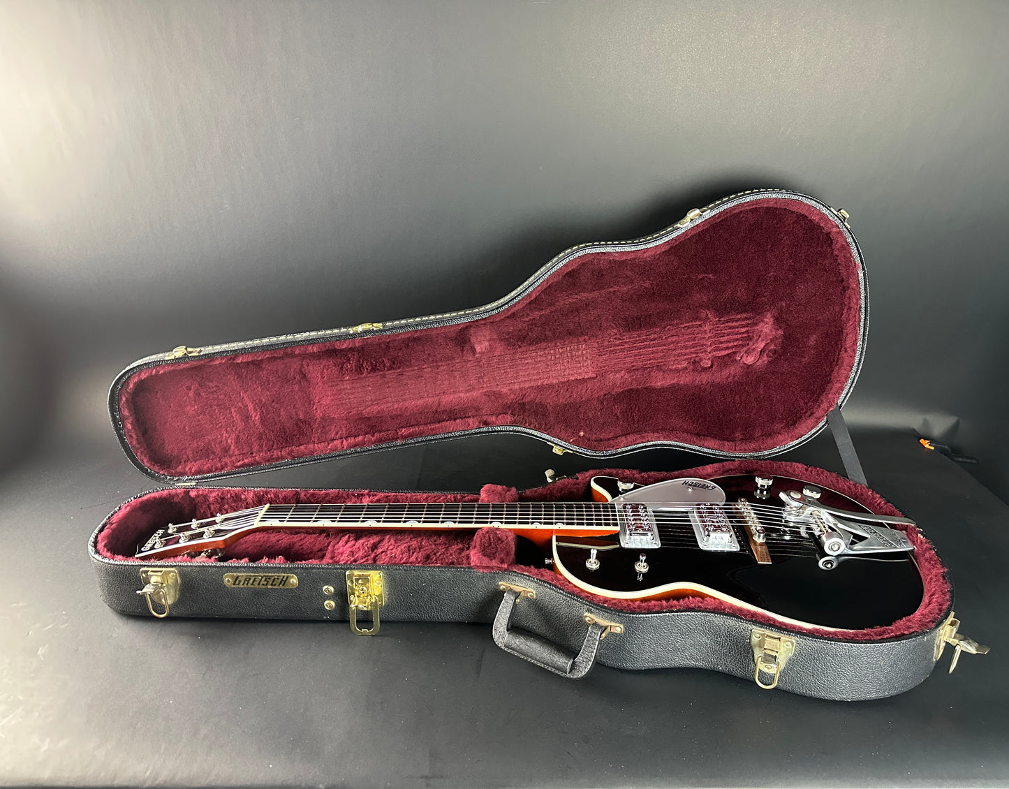 Used Gretsch G6128T-TVP Power Jet in case.