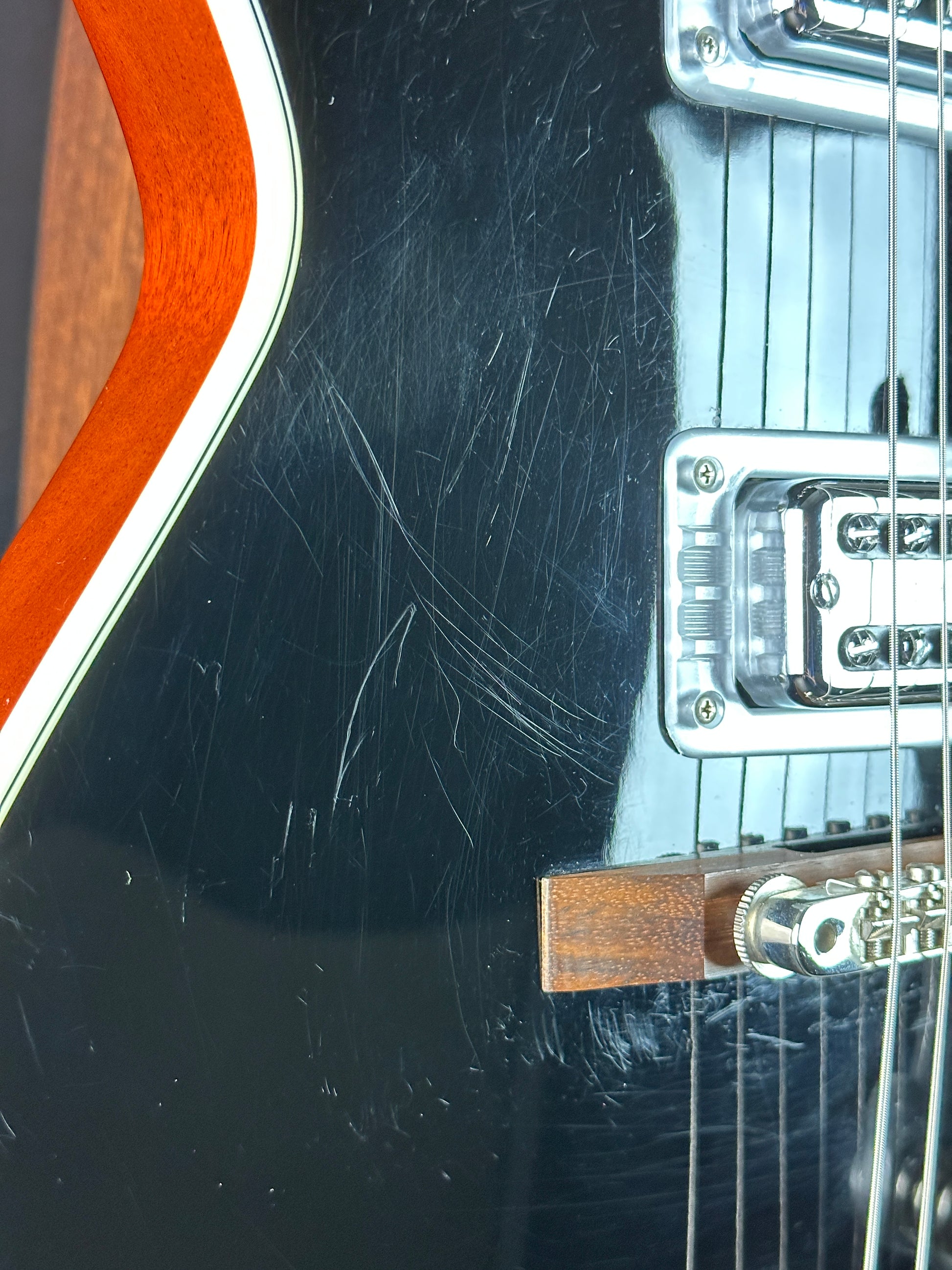 Scratches on body of Used Gretsch G6128T-TVP Power Jet.