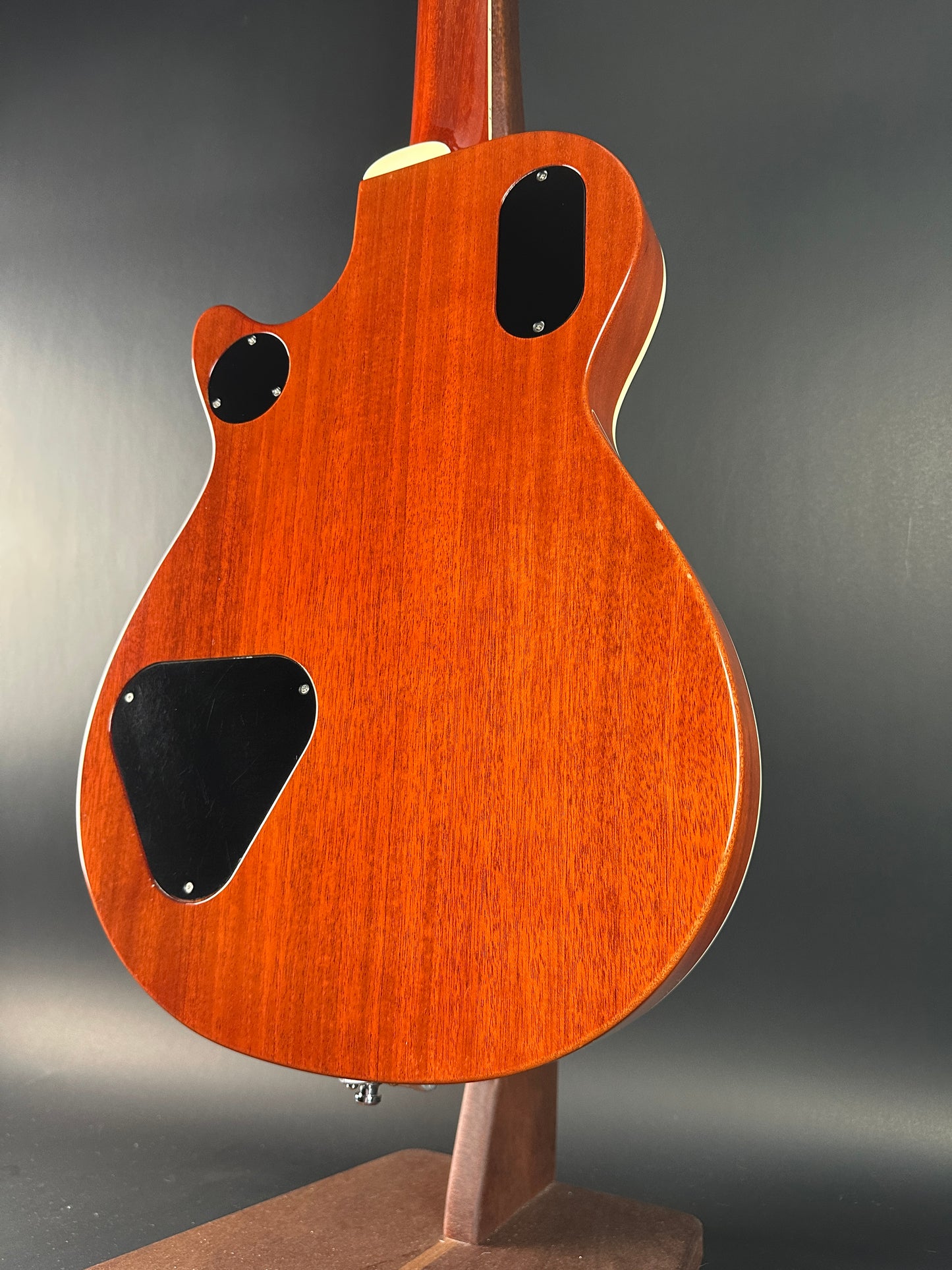 Back angle of Used Gretsch G6128T-TVP Power Jet.