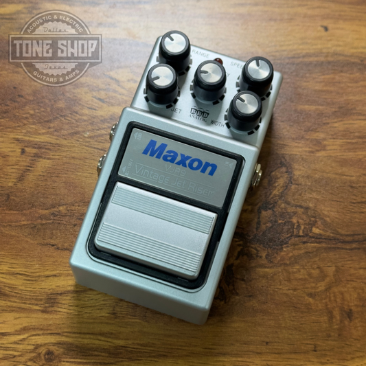 Top of Used Maxon VJR9X Vintage Jet Riser w/box.