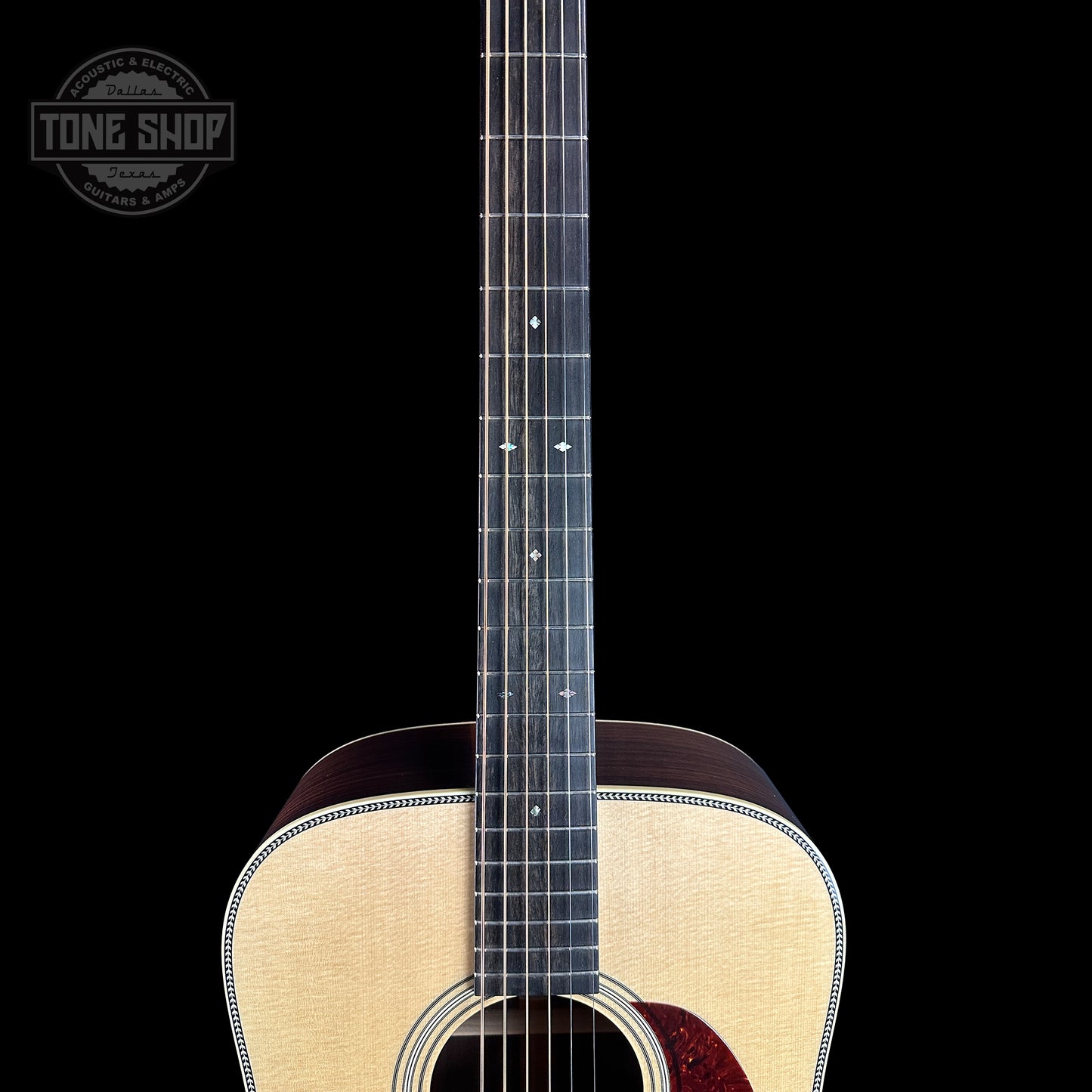 Fretboard of Collings D2H Natural Sitka/EIR.