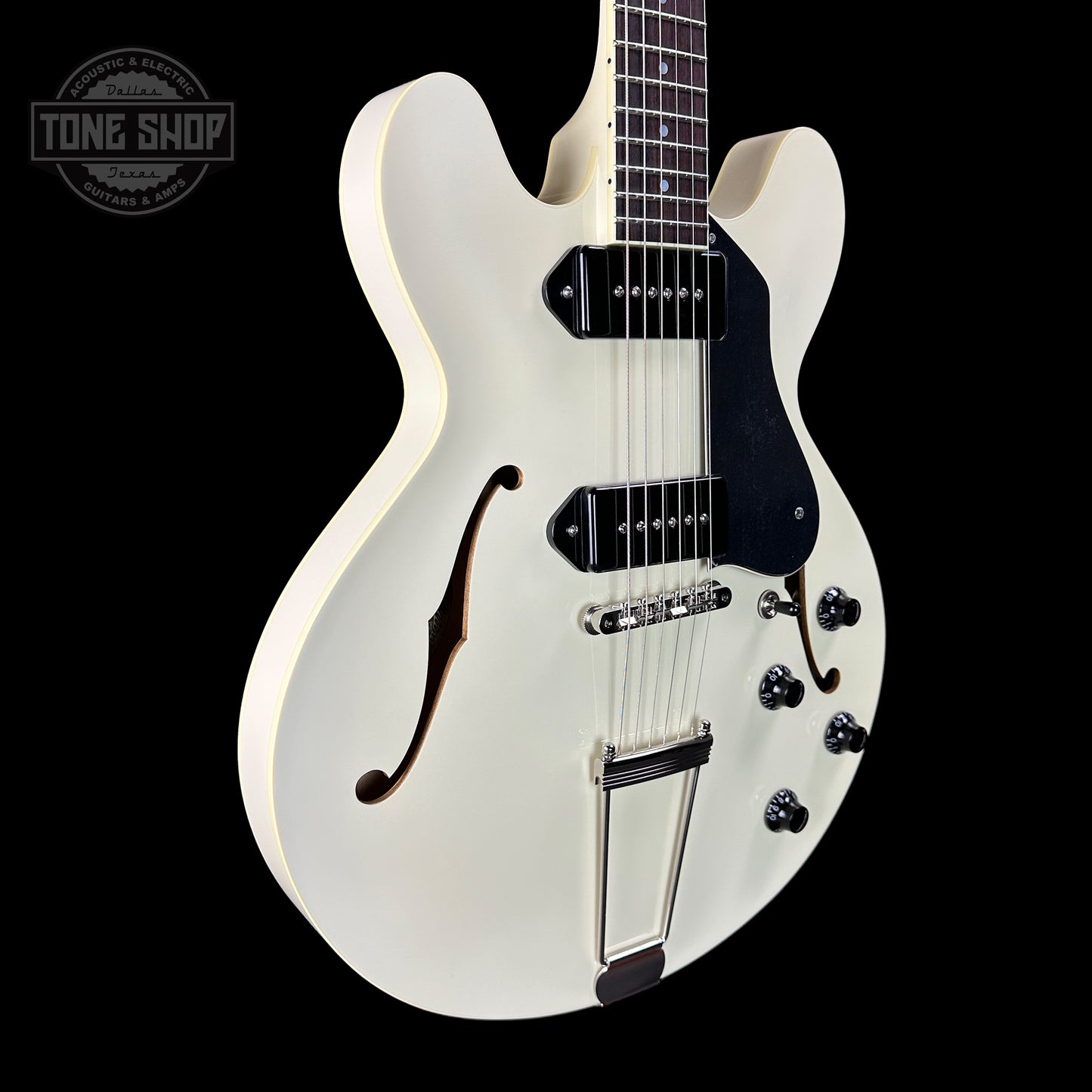 Front angle of Collings I30-LC  Olympic White.