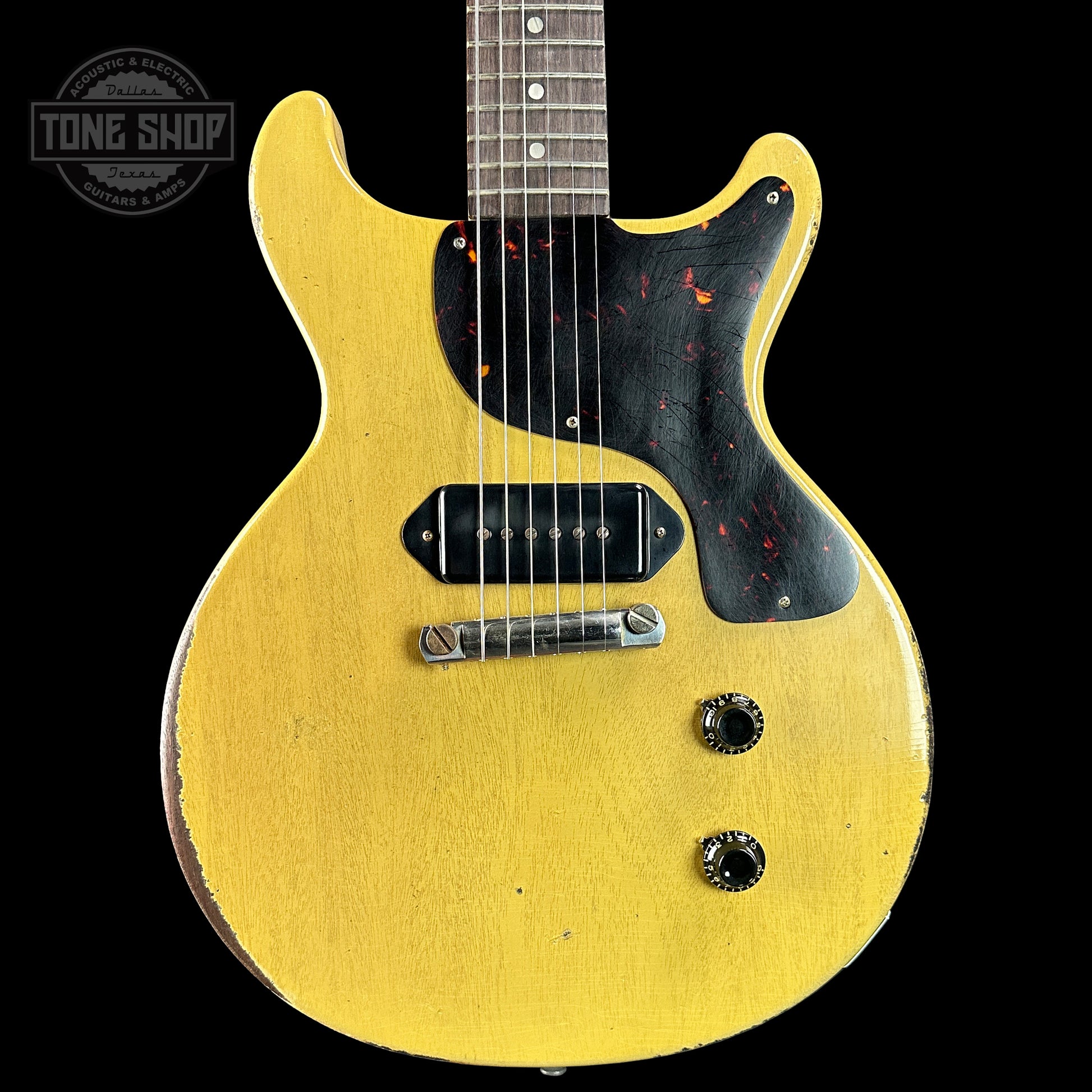 Front of Gibson Custom Shop 1958 Les Paul Junior Double Cut TV Yellow Murphy Lab Heavy Aging.