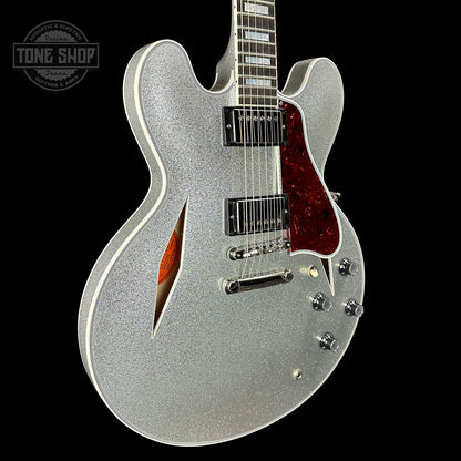 Front angle of Gibson Custom Shop 1959 ES-355 Reissue Diamond F-Holes Silver Sparkle Heavy Flake Gloss.