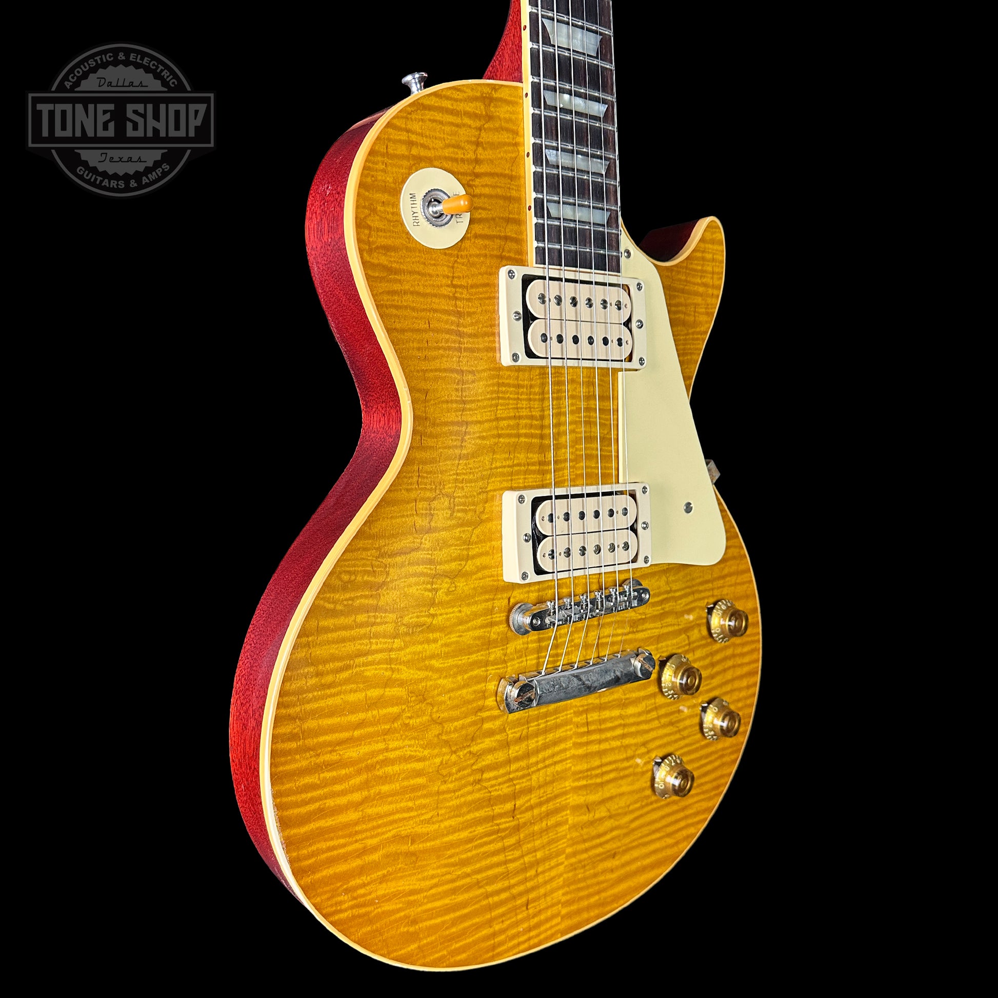 Front angle of Gibson Custom Shop Made 2 Measure 1959 Les Paul Standard Chambered Lemon Burst Murphy Lab Light Aged 57 Classic "Double Classic White".