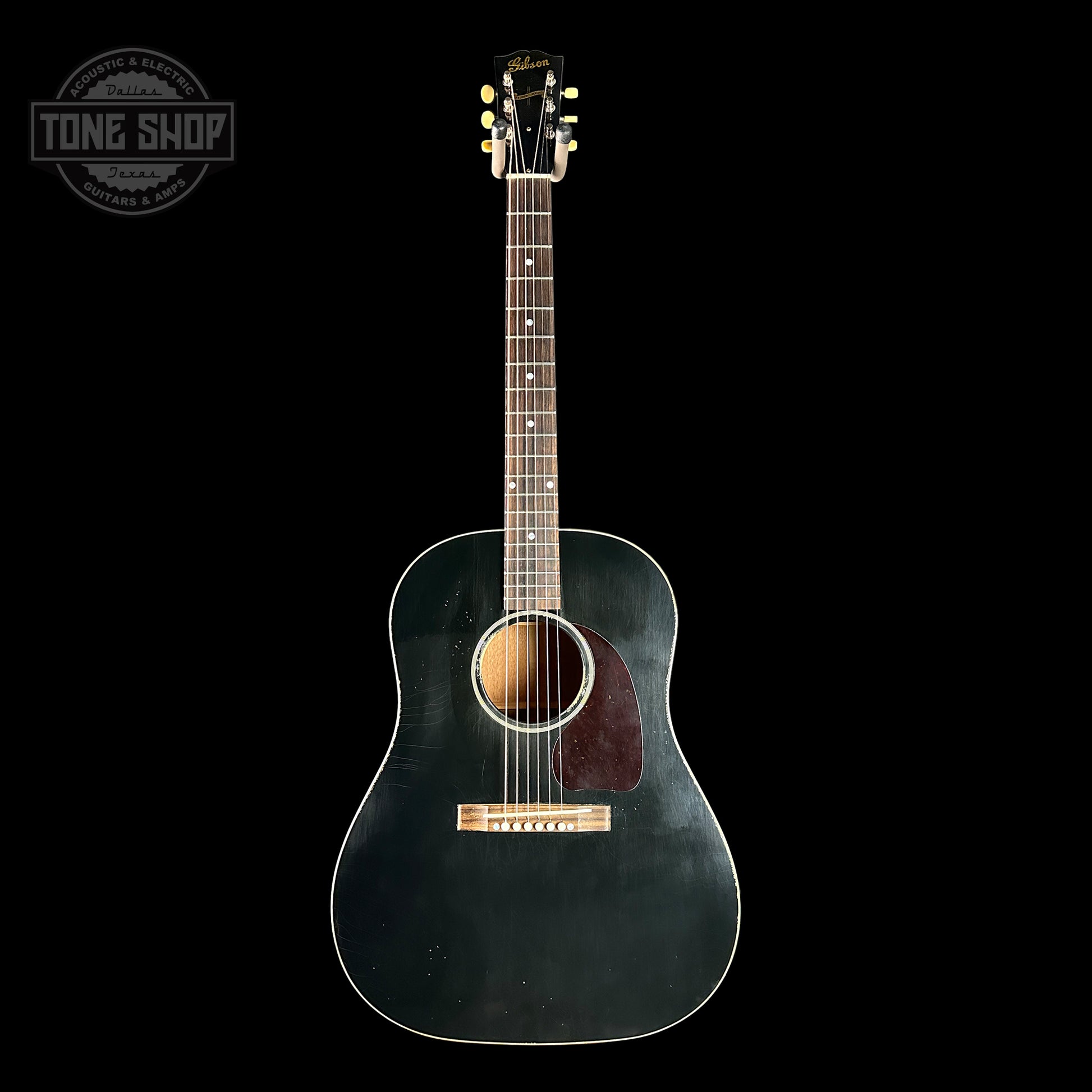 Full front of Gibson Custom Shop Made 2 Measure 1942 Banner J-45 Murphy Lab Light Aged Ebony.