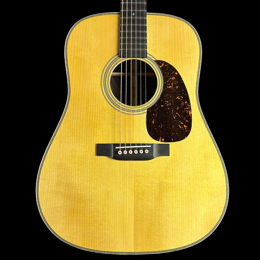 Front of Martin Custom Shop 28 Style Dread Adirondack/WEIR 1935 Aging Toner.