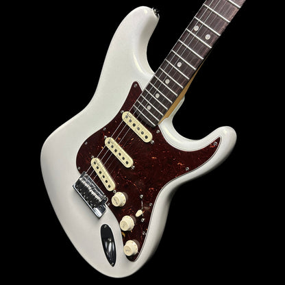 Used 2020 Fender Ultra Stratocaster Arctic Pearl w/case TSU14539