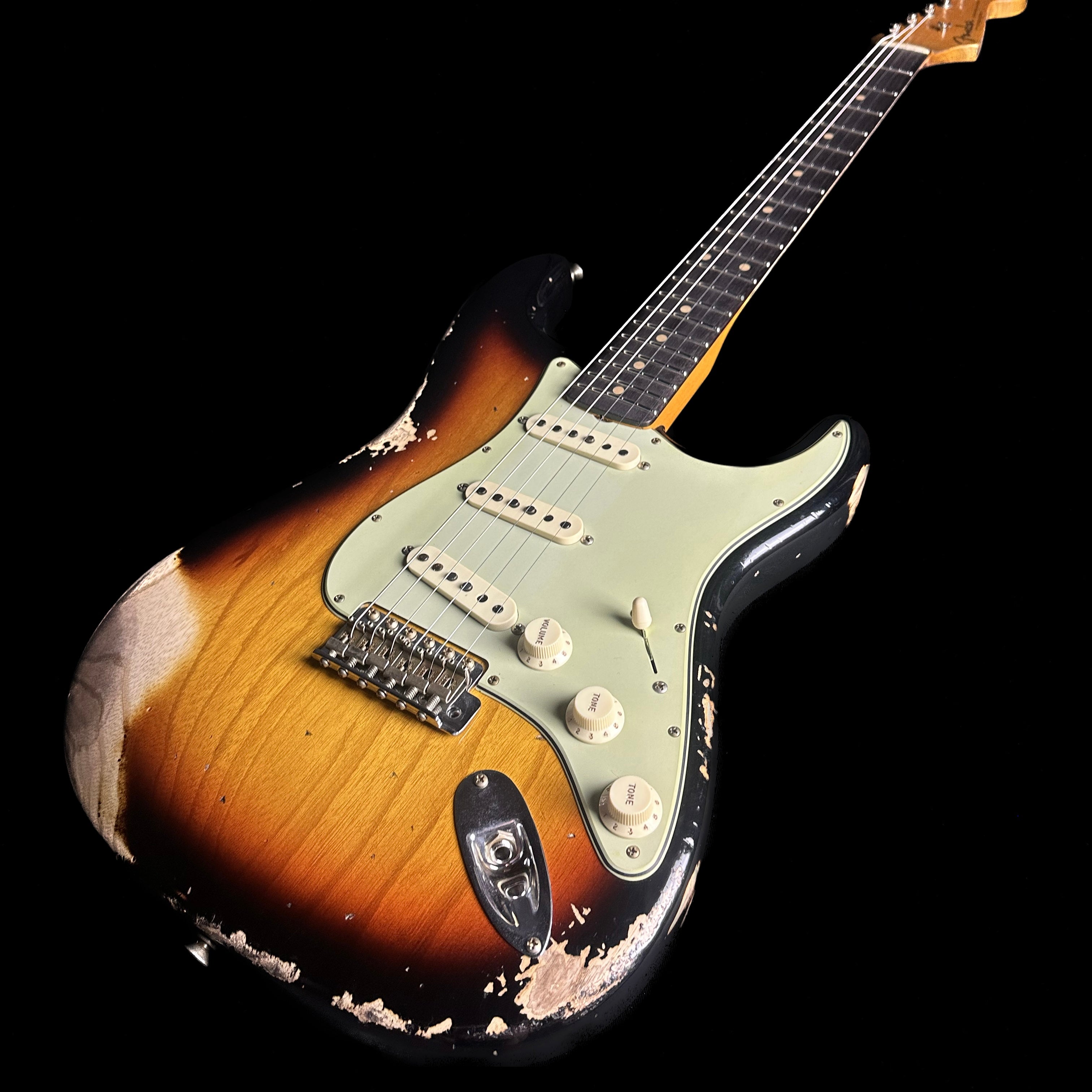 Fender Custom Shop Limited Edition '62 Strat Heavy Relic Faded Aged 3 Color  Sunburst w/case