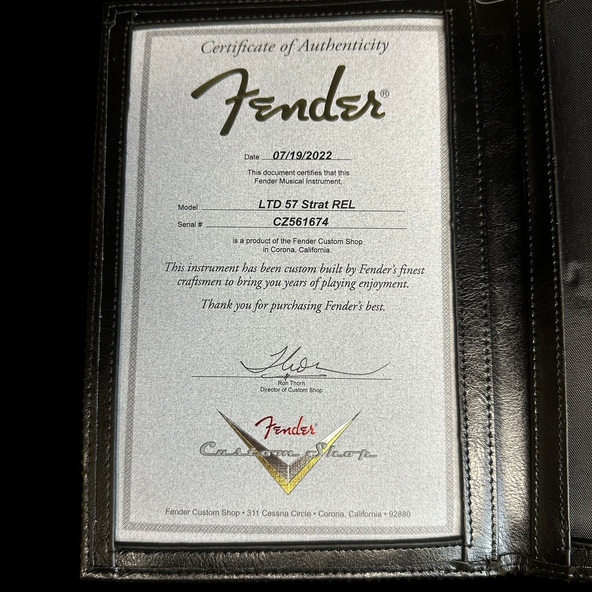 Certificate of Authenticity for Fender Custom Shop Limited Edition '57 Stratocaster Relic Wide Fade 2 Color Sunburst.