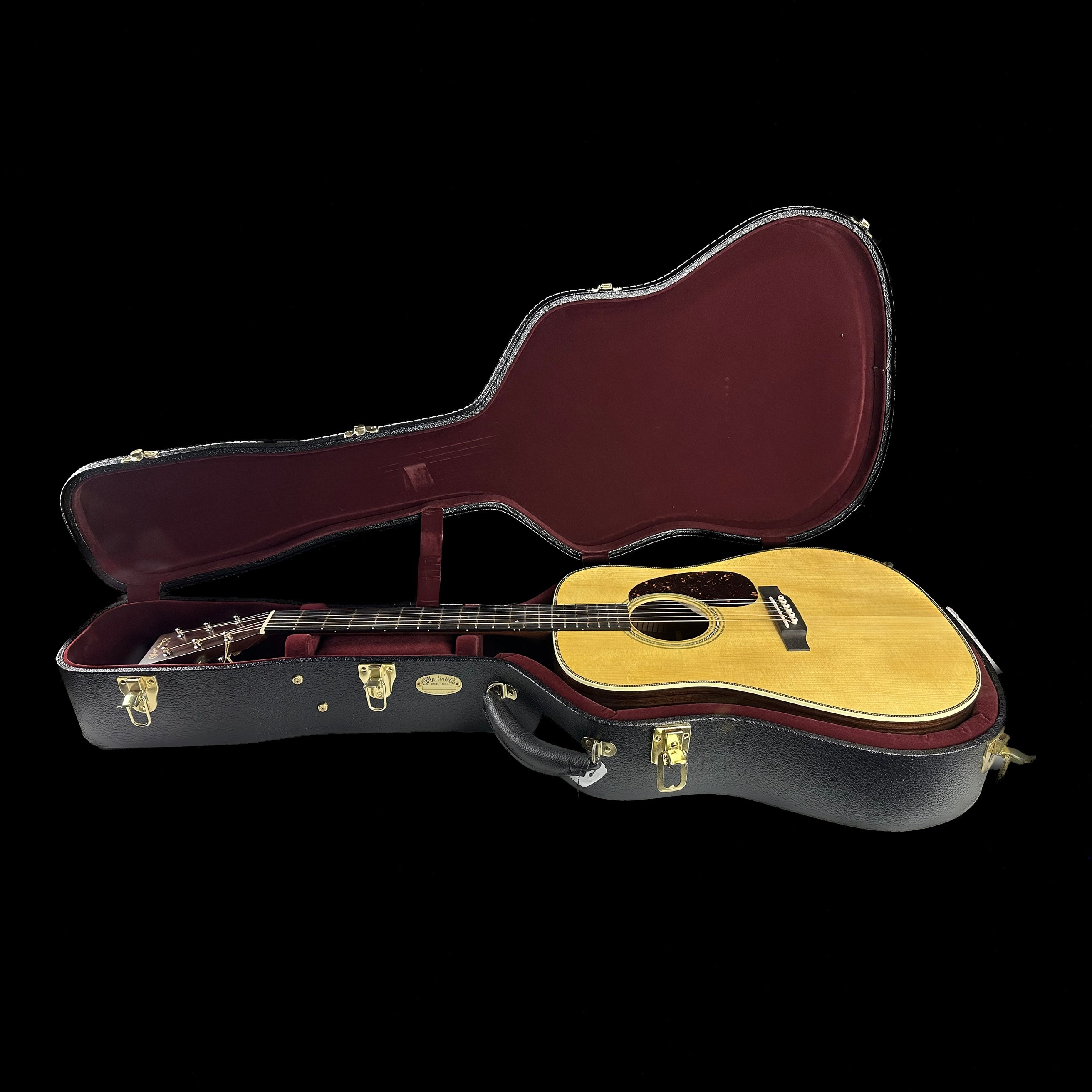 Best case clearance for martin dreadnought