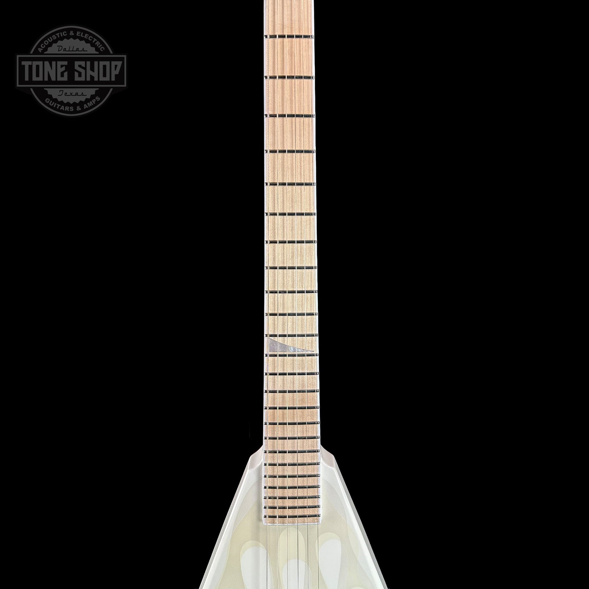 Fretboard of Jackson Custom Shop Rhoads RR24 1H White Ghost Flame.