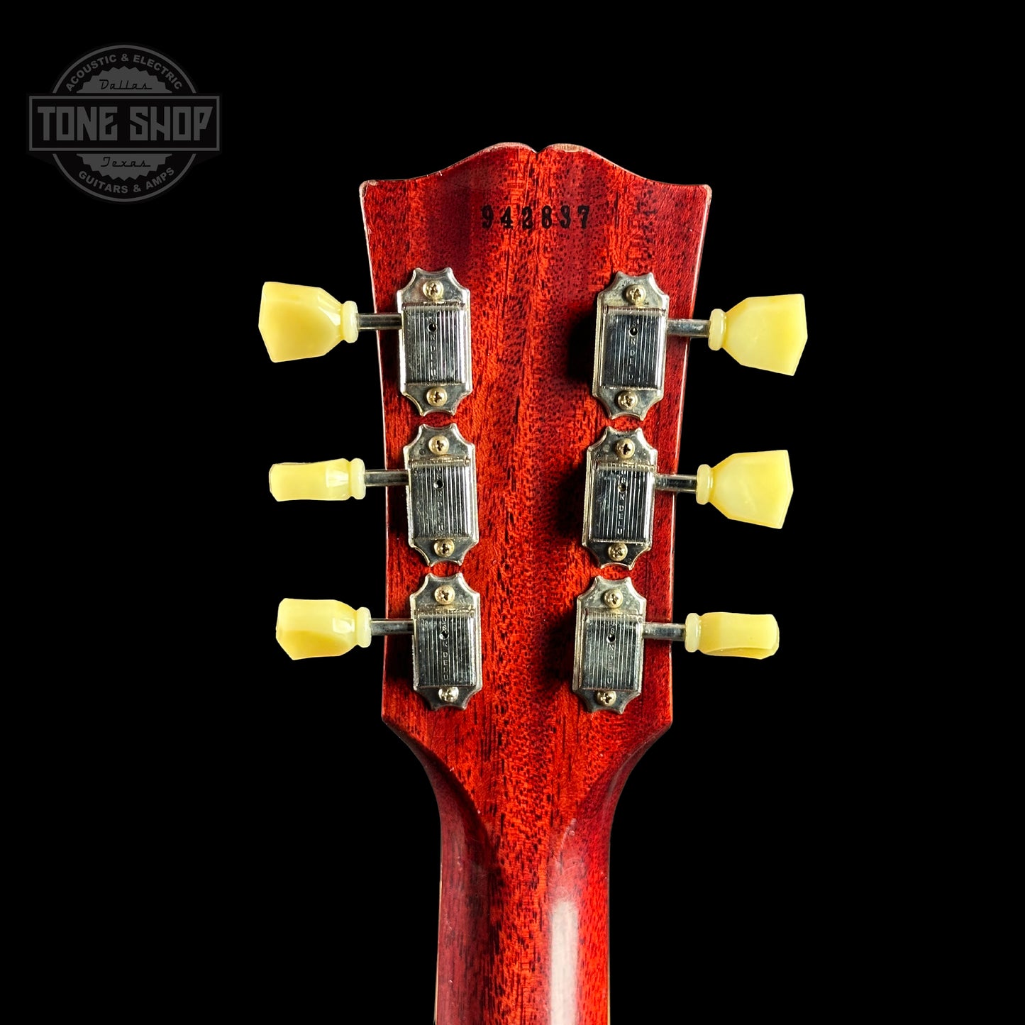 Back of headstock of Gibson Custom Shop Made 2 Measure 1959 Les Paul Standard Chambered Lemon Burst Murphy Lab Heavy Aged.