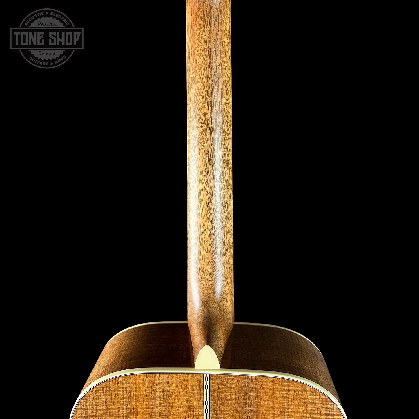 Back of neck of Martin Custom Shop 00-14F 28 Style Italian Alpine Spruce/Tasmanian Blackwood.