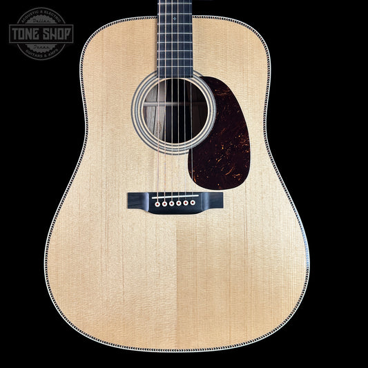 Front of Martin Custom Shop Super D Dreadnought Sitka VTS/Guatemalan RW.