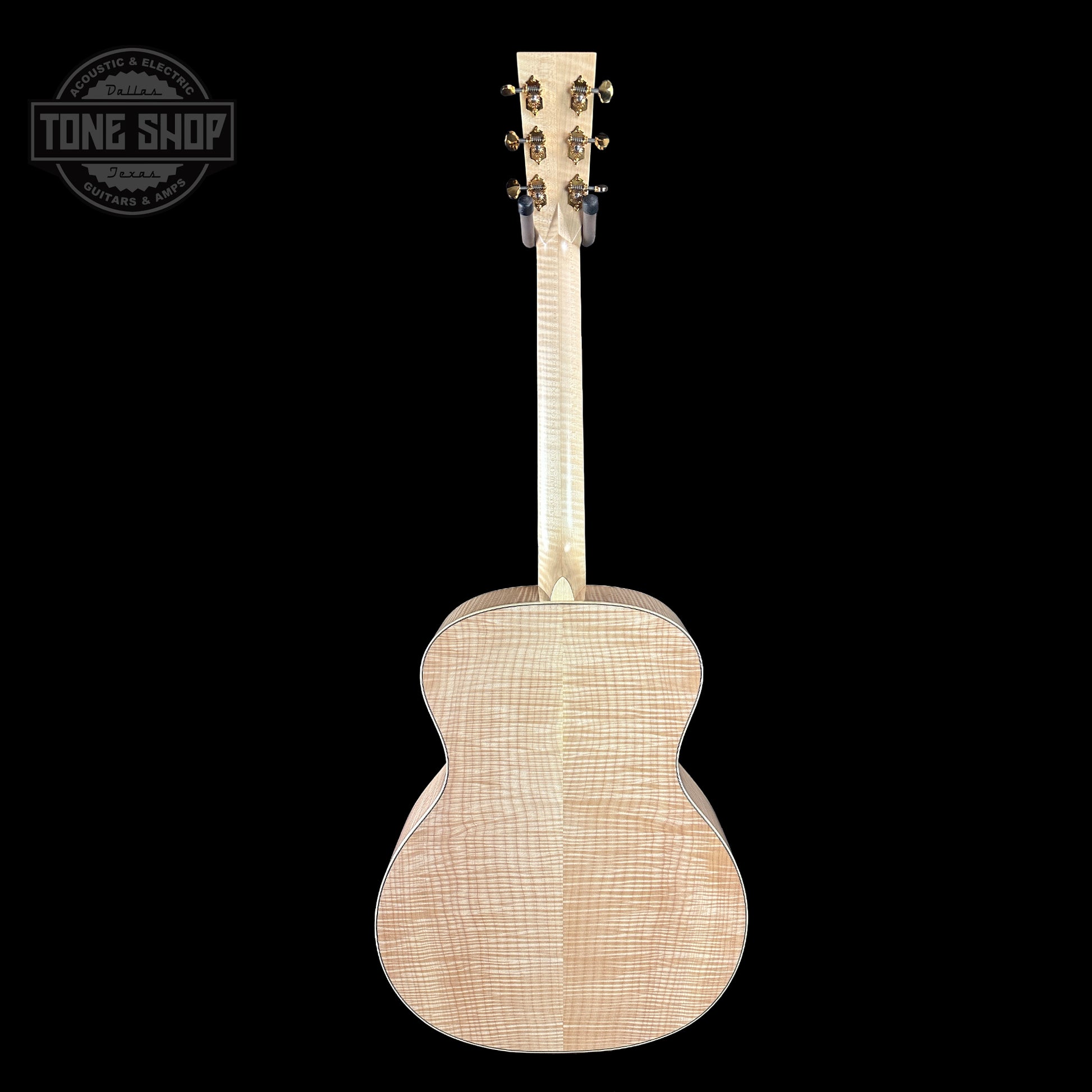 Full back of Martin Custom Shop GP 41 Style High Altitude Swiss Spruce/Pacific Big Leaf Maple.