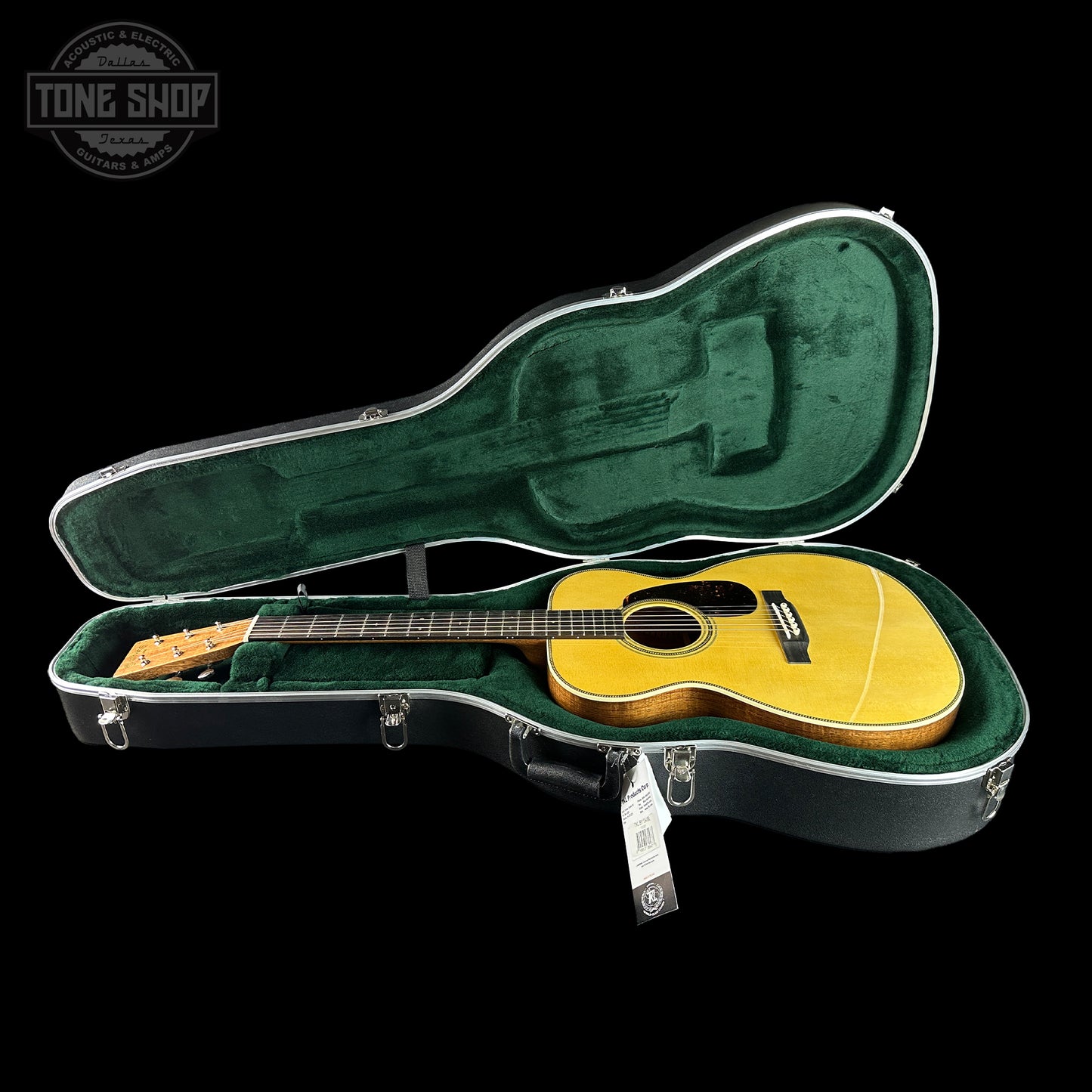 Martin Custom Shop 00-14F 28 Style Italian Alpine Spruce/Tasmanian Blackwood in case.