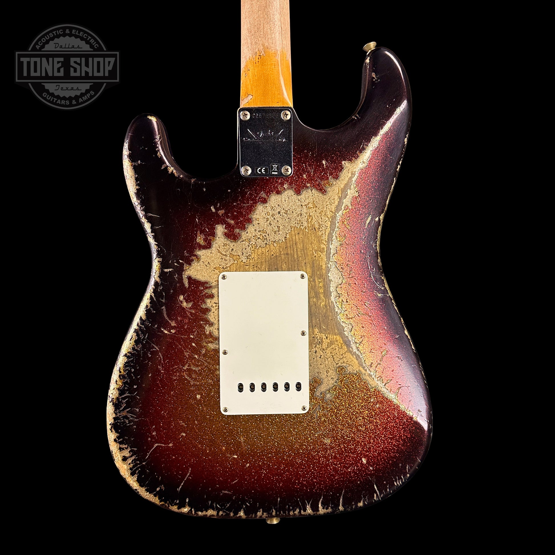 Back of Fender Custom Shop Time Machine '63 Strat Super Heavy Relic Super Faded Aged 3 Color Sunburst Sparkle.