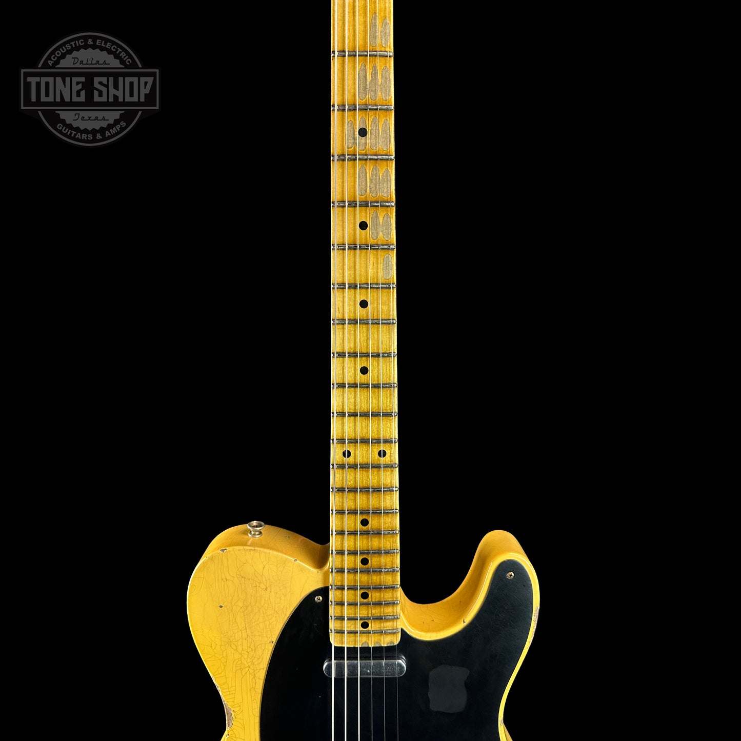 Fretboard of Fender Custom Shop Time Machine '54 Tele Relic Faded Aged Nocaster Blonde.