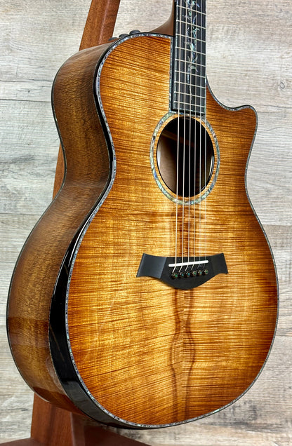 Taylor Custom GA Master Koa Custom #1 V-Class Bracing w/case